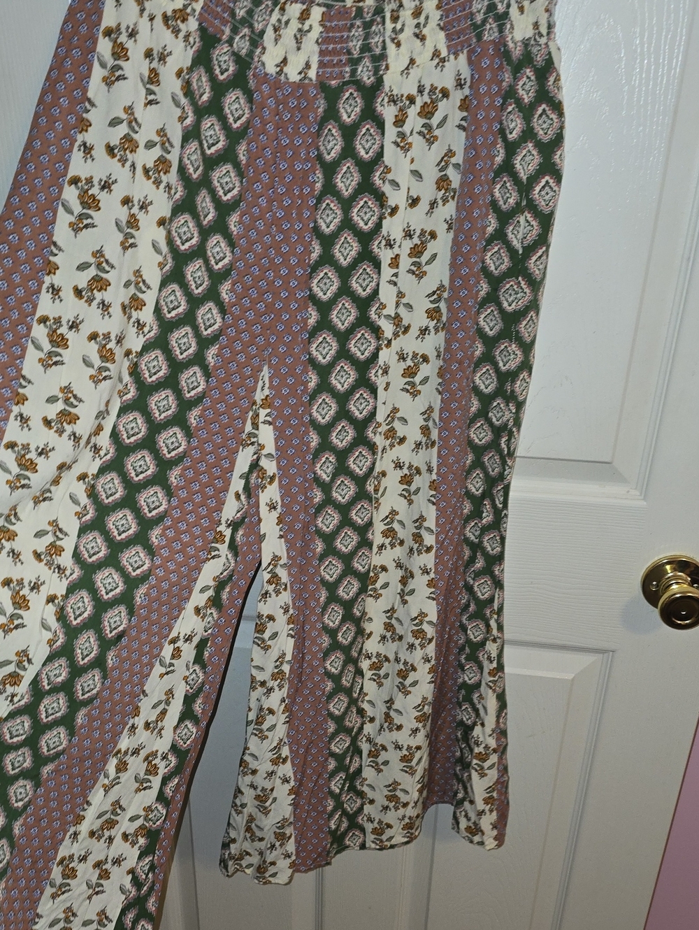 Umgee Striped Wide-Leg Pants in Green, Cream & Mauve‎